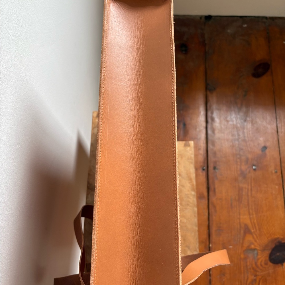 Eileen Fisher Vegetable Tanned Italian Leather Tote Bag - Picture 10 of 16